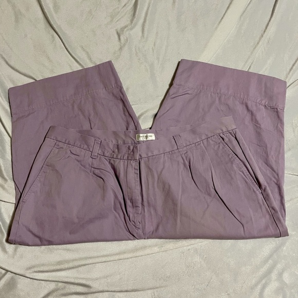 Jones New York Pants - Jones New York Sport Lavender Bermuda Style Cropped Pants 20W